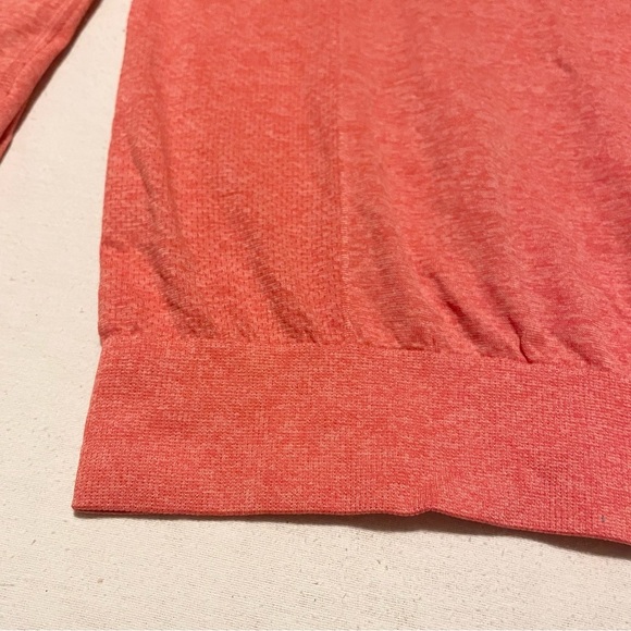 Nike Dri Fit Long Sleeve Women’s Small Crew Running Shirt - Picture 5 of 16